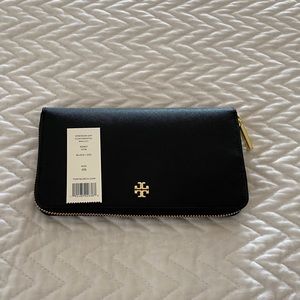 Tory Burch Wallet new Emerson Zip black Leather